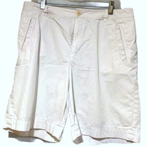 Lauren Ralph Lauren White Bermuda Shorts size 14